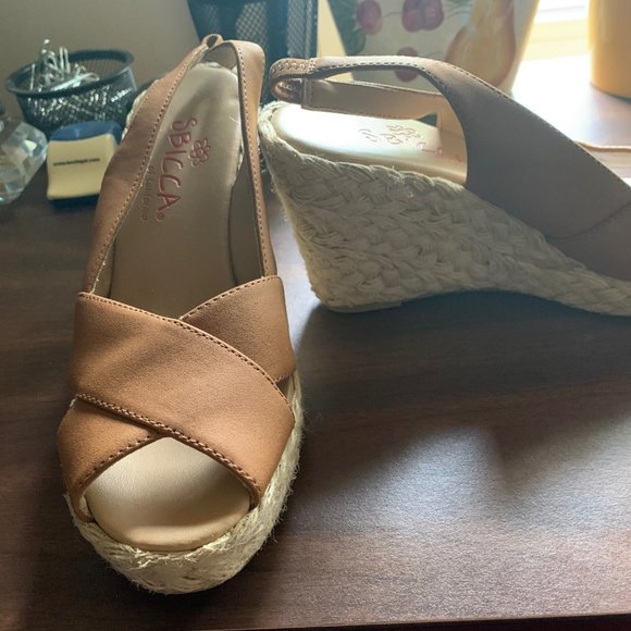 SBICCA 61/2 M Ladies Suede Brown Espadrilles - Picture 2 of 2